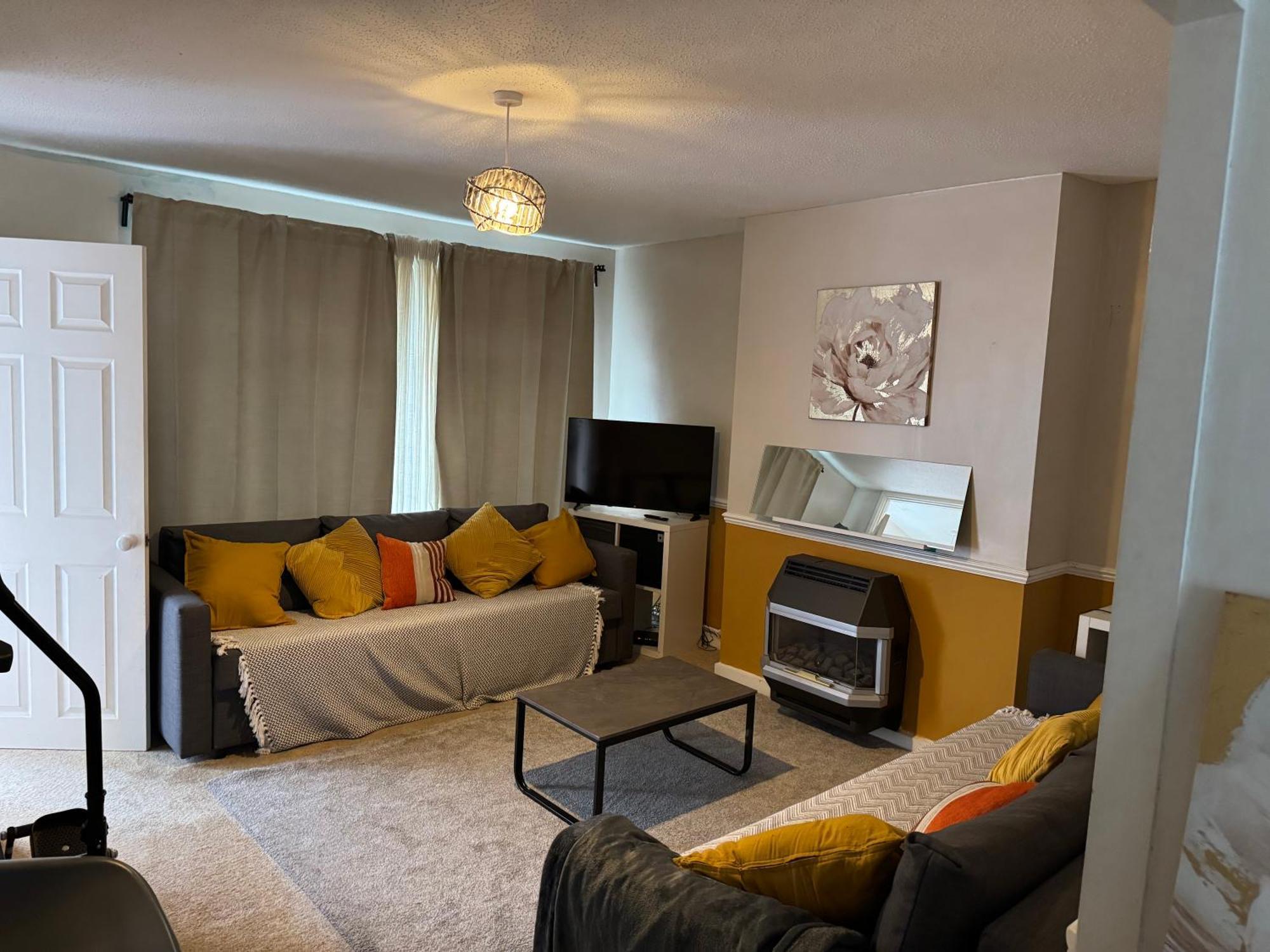 Sunflower Villa Бристол Екстериор снимка